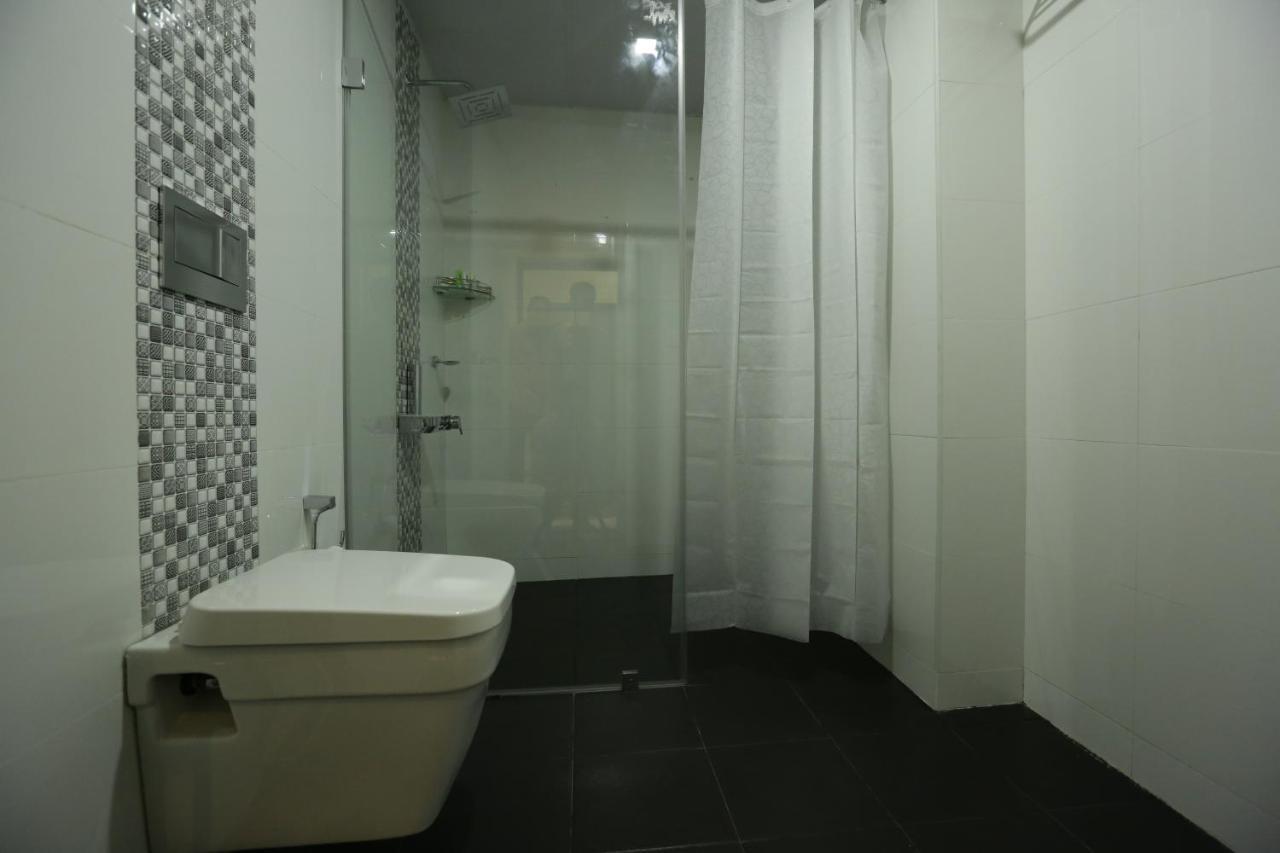 Le Noor Hotel Kochi Ngoại thất bức ảnh